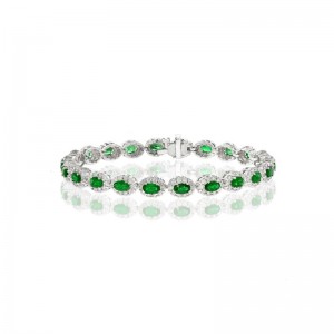 14K White Gold Diamonds Small Halo Bracelet