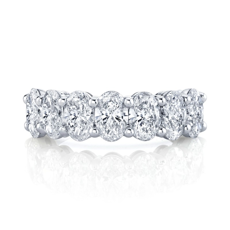 Oval Diamond Halfway Band
