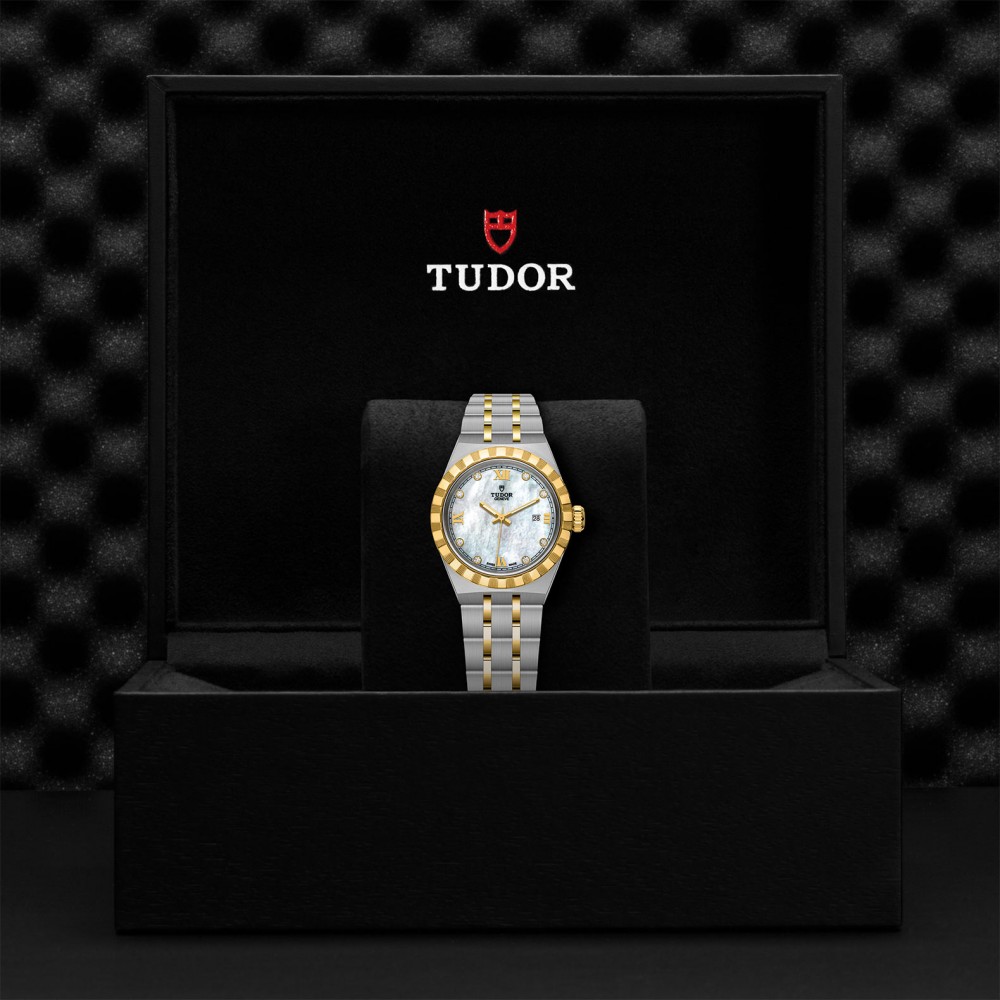 Royal 28Mm Steel Case